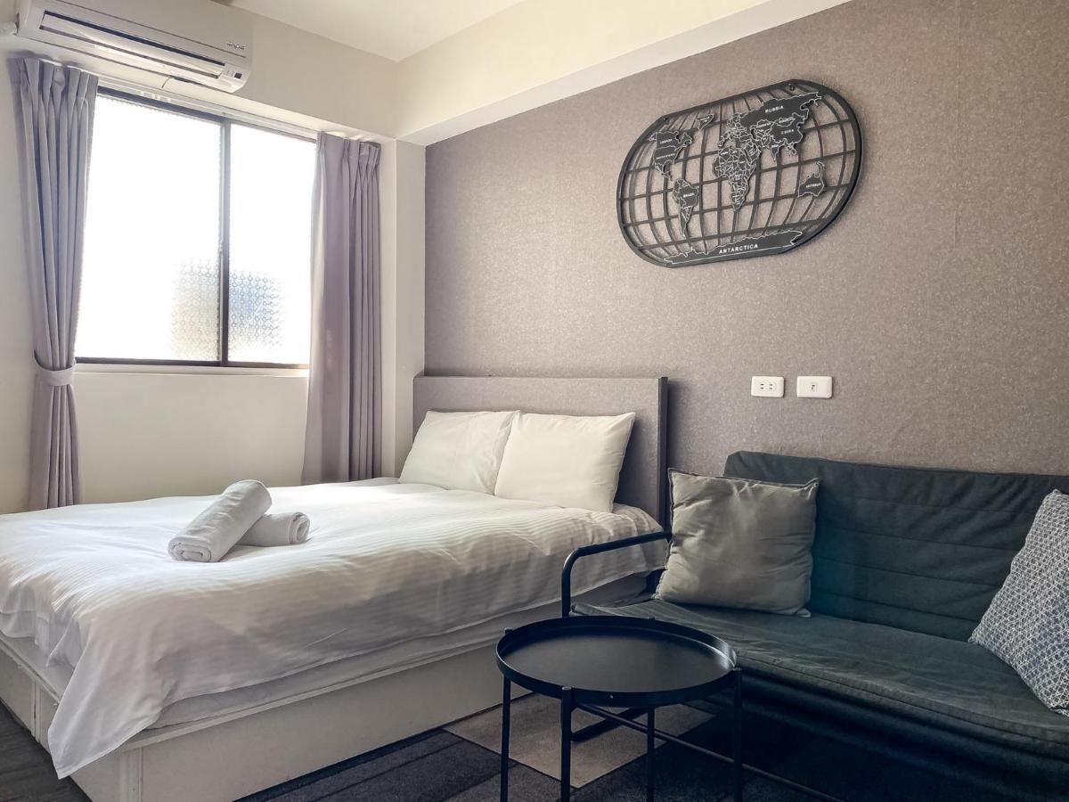 Fengjia Sleep Hotel Taichung Buitenkant foto